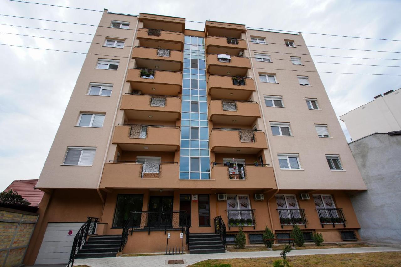 Apartman Jelena Суботиця Екстер'єр фото